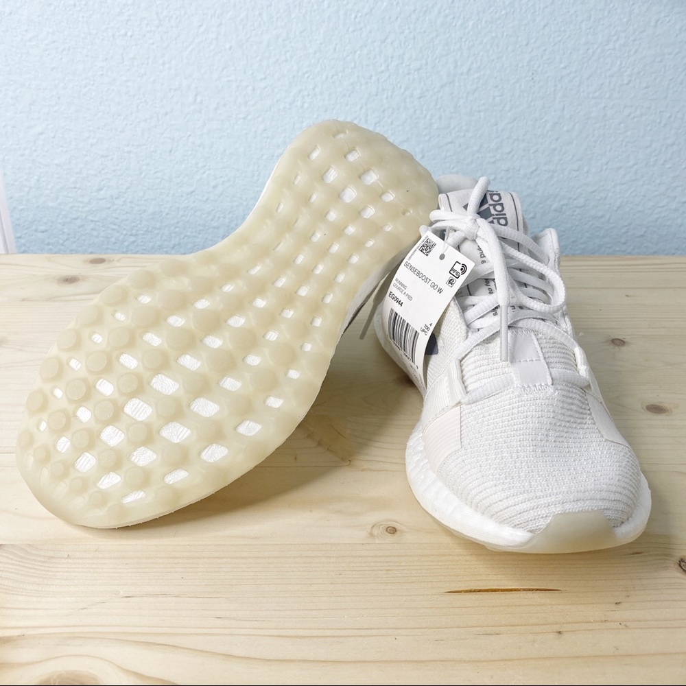 ‼️‼️ Adidad Senseboost ‼️‼️ - Picture 4 of 5